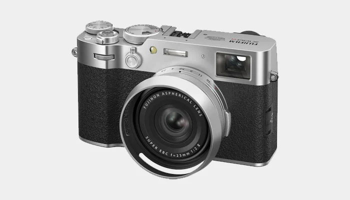 Câmera Fujifilm X100VI: design retrô e tecnologia moderna
