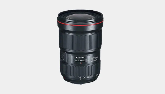 Lente Canon EF 16-35mm f/2.8L III USM, ideal para paisagens amplas